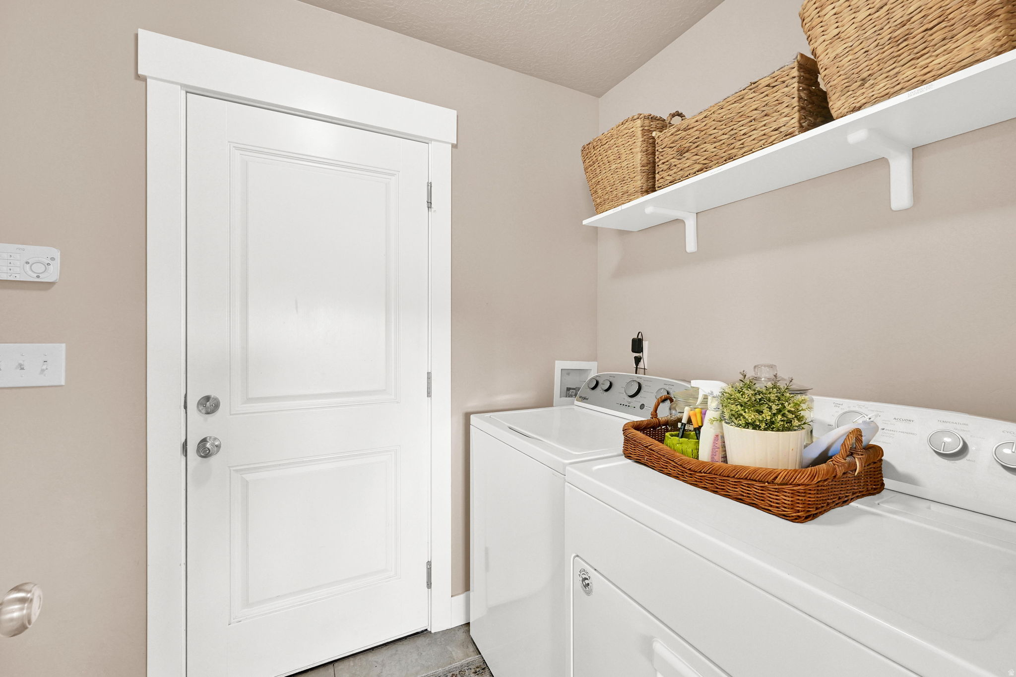 EAGLE POINT - Residential