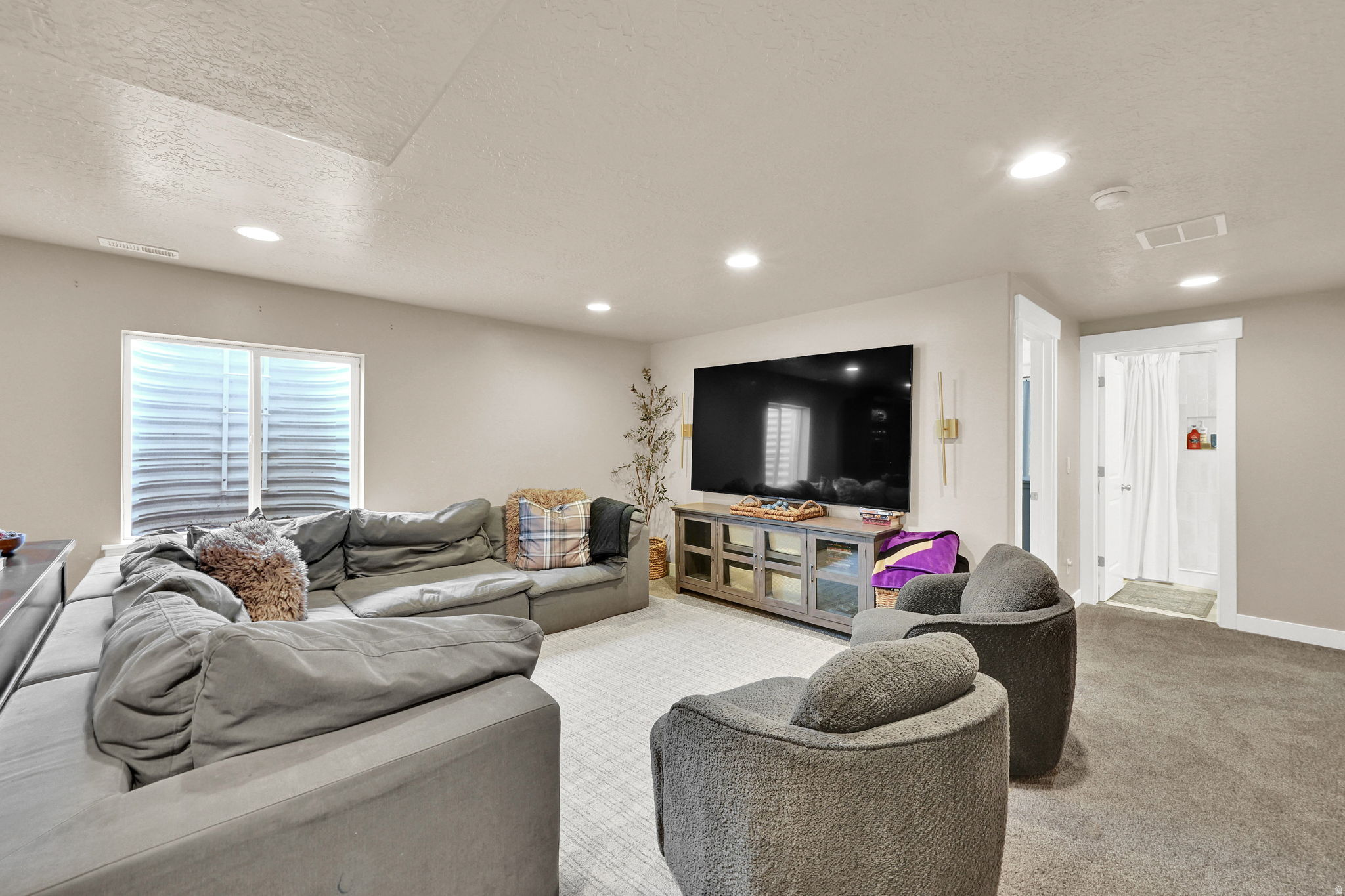 EAGLE POINT - Residential