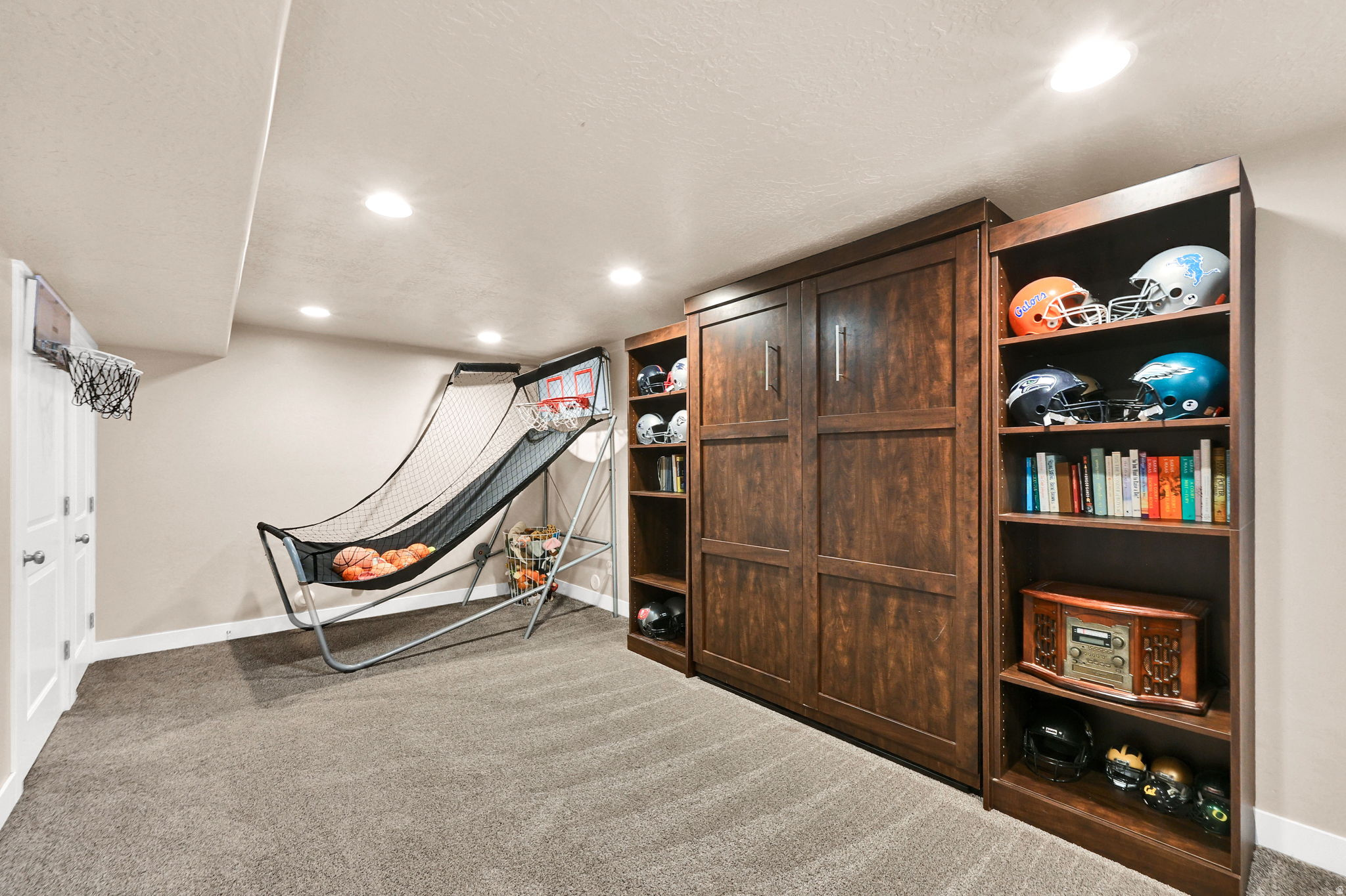 EAGLE POINT - Residential