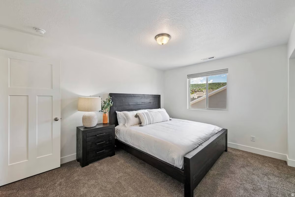 LIGHT HOUSE PT. - Residential