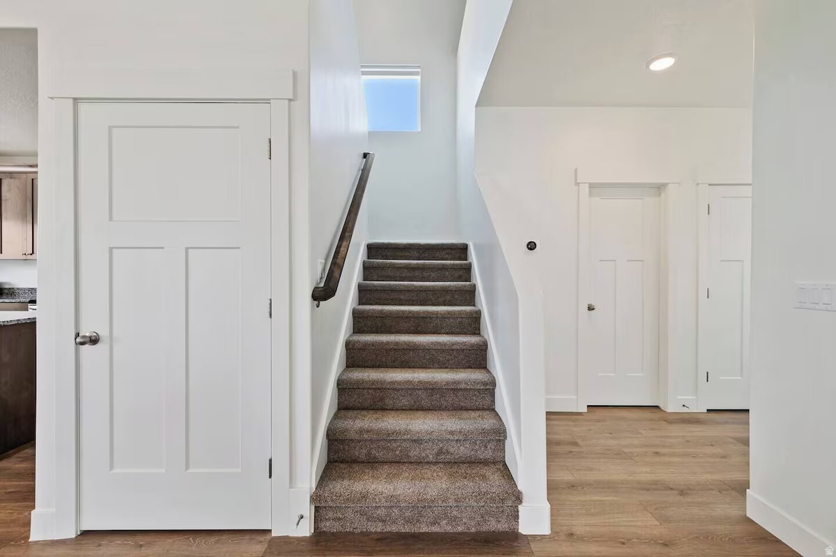 LIGHT HOUSE PT. - Residential