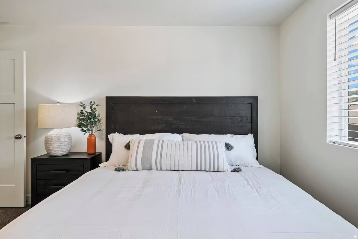 LIGHT HOUSE PT. - Residential