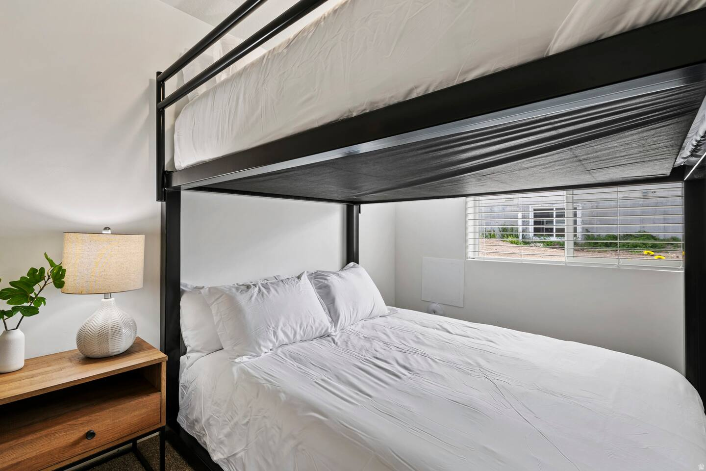 LIGHT HOUSE PT. - Residential