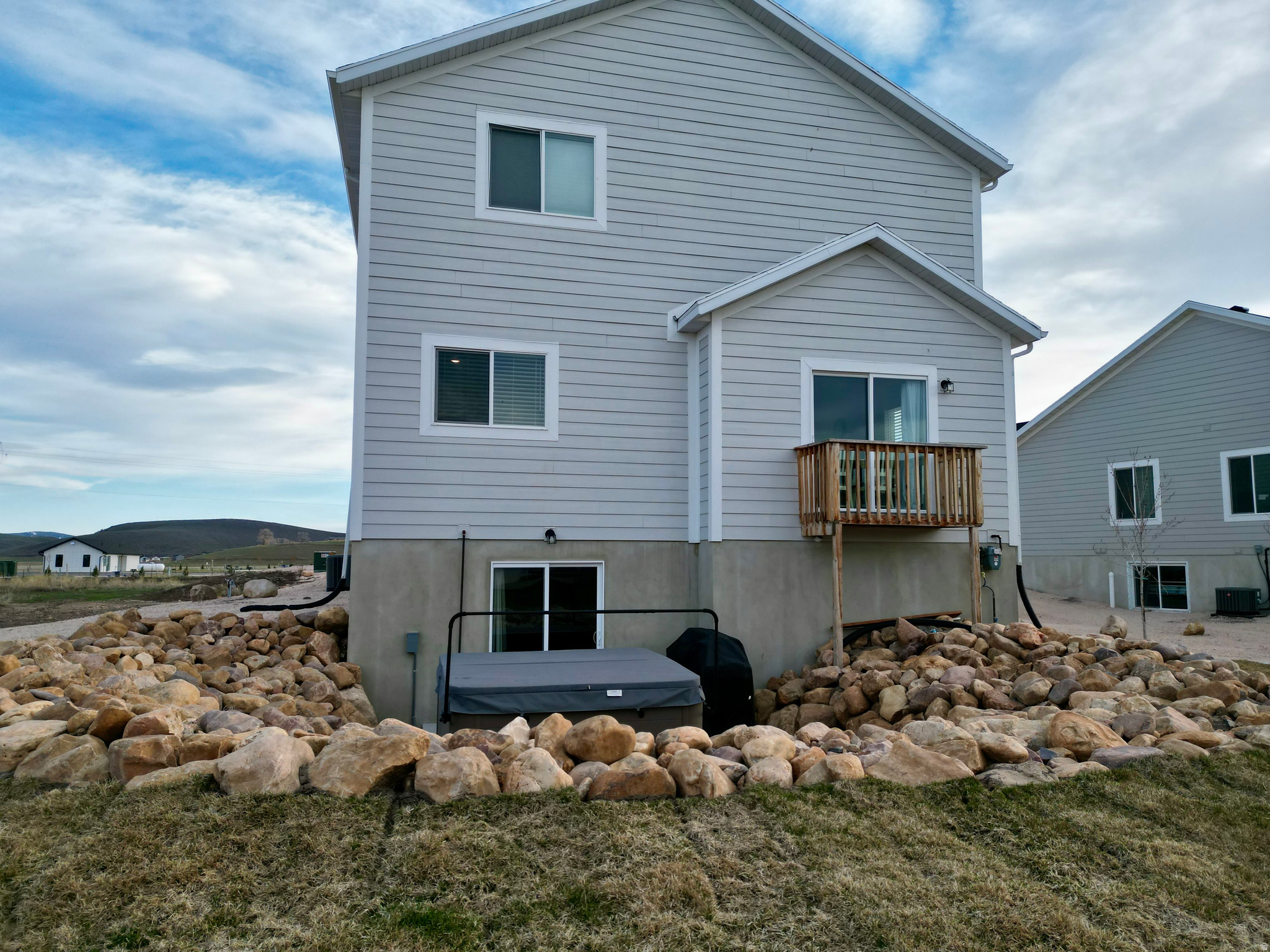 LIGHT HOUSE PT. - Residential