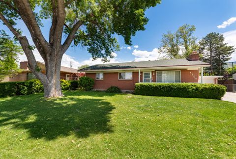 Photo of 4305 S NOAL DR, Salt Lake City, UT 84124 (MLS # 2161059)