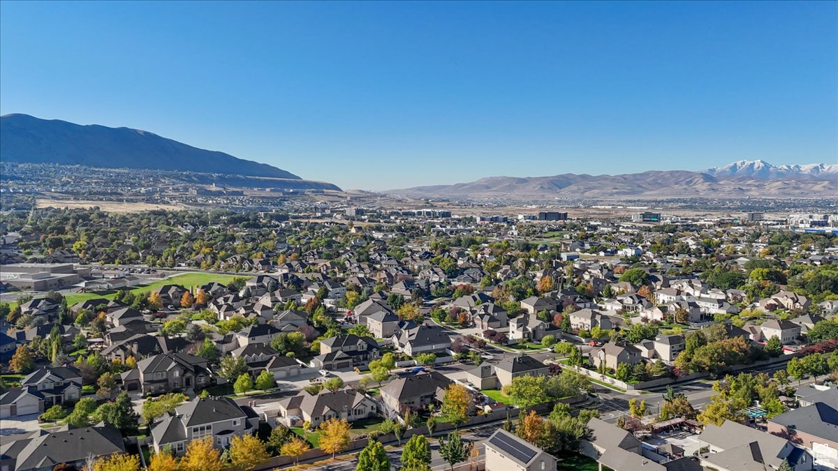 BELLEVUE PHASE 3 - Residential