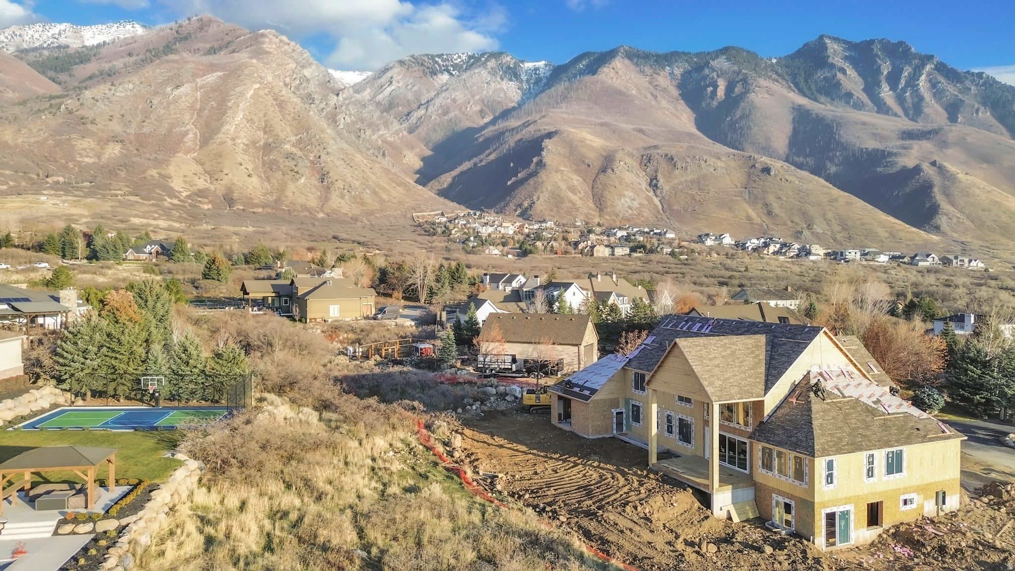 ALPINE COVE - Residential