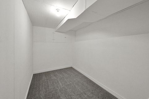 Tiny photo for 266 E CHIMES VIEW DR, South Ogden, UT 84405 (MLS # 2161212)