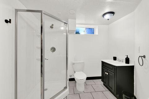 Tiny photo for 266 E CHIMES VIEW DR, South Ogden, UT 84405 (MLS # 2161212)