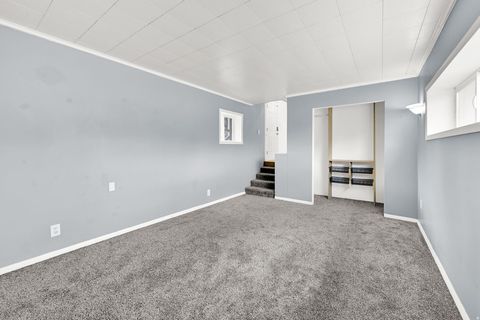 Tiny photo for 266 E CHIMES VIEW DR, South Ogden, UT 84405 (MLS # 2161212)