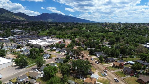 Tiny photo for 266 E CHIMES VIEW DR, South Ogden, UT 84405 (MLS # 2161212)