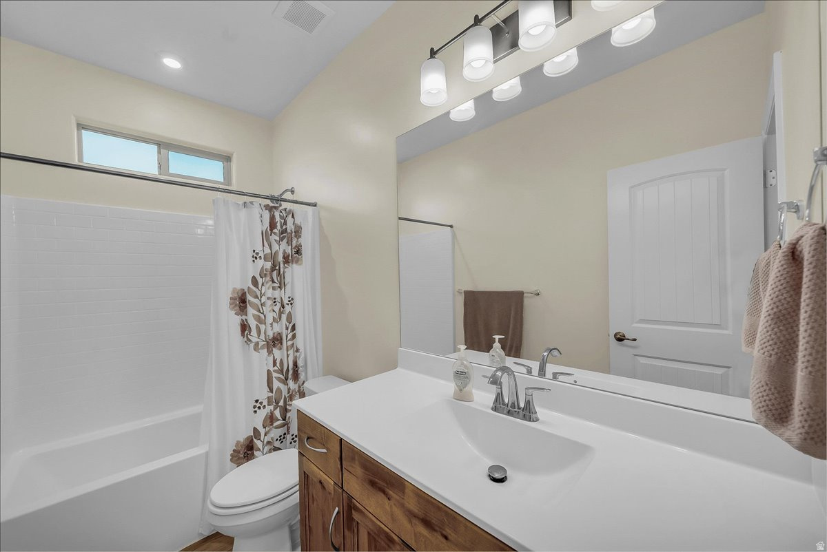 SEDERO AT DESERT SANDS 3 - Residential