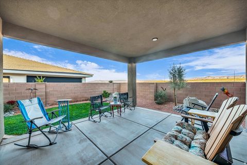 Tiny photo for 4648 W 3080 S, Hurricane, UT 84737 (MLS # 2126931)