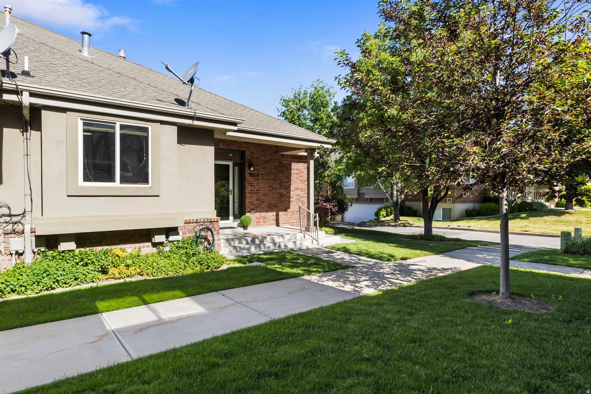 BRIDGESTONE - Residential