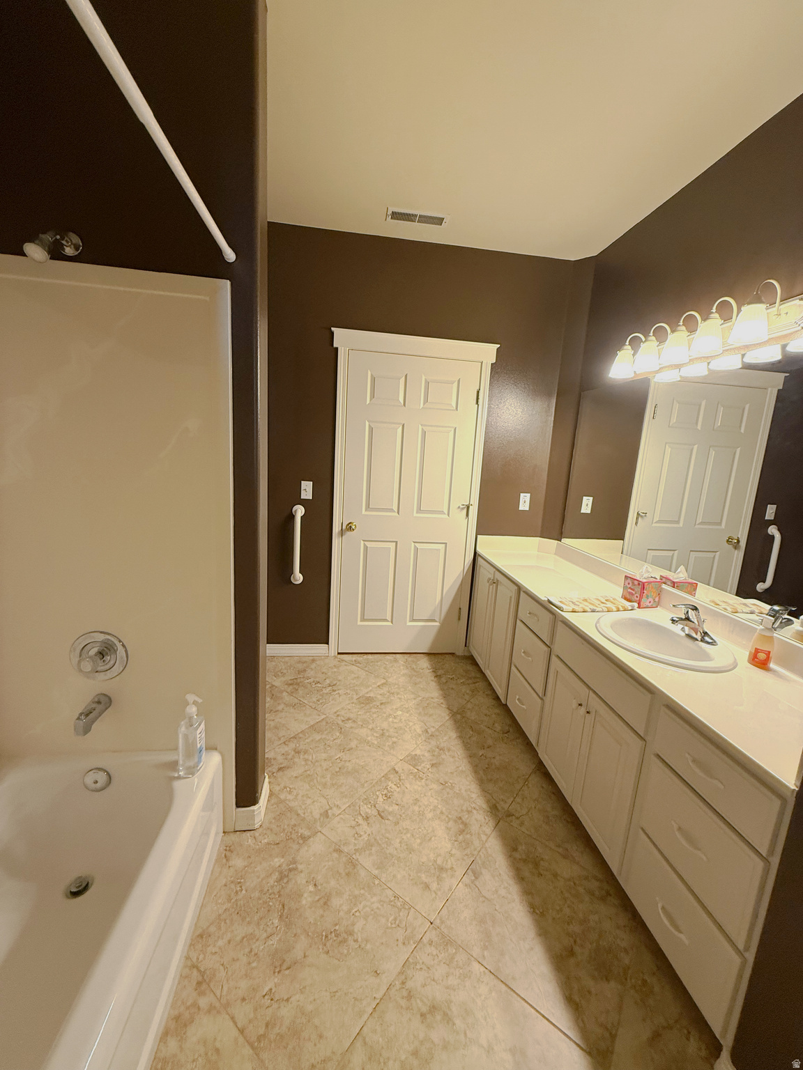 BRIDGESTONE - Residential