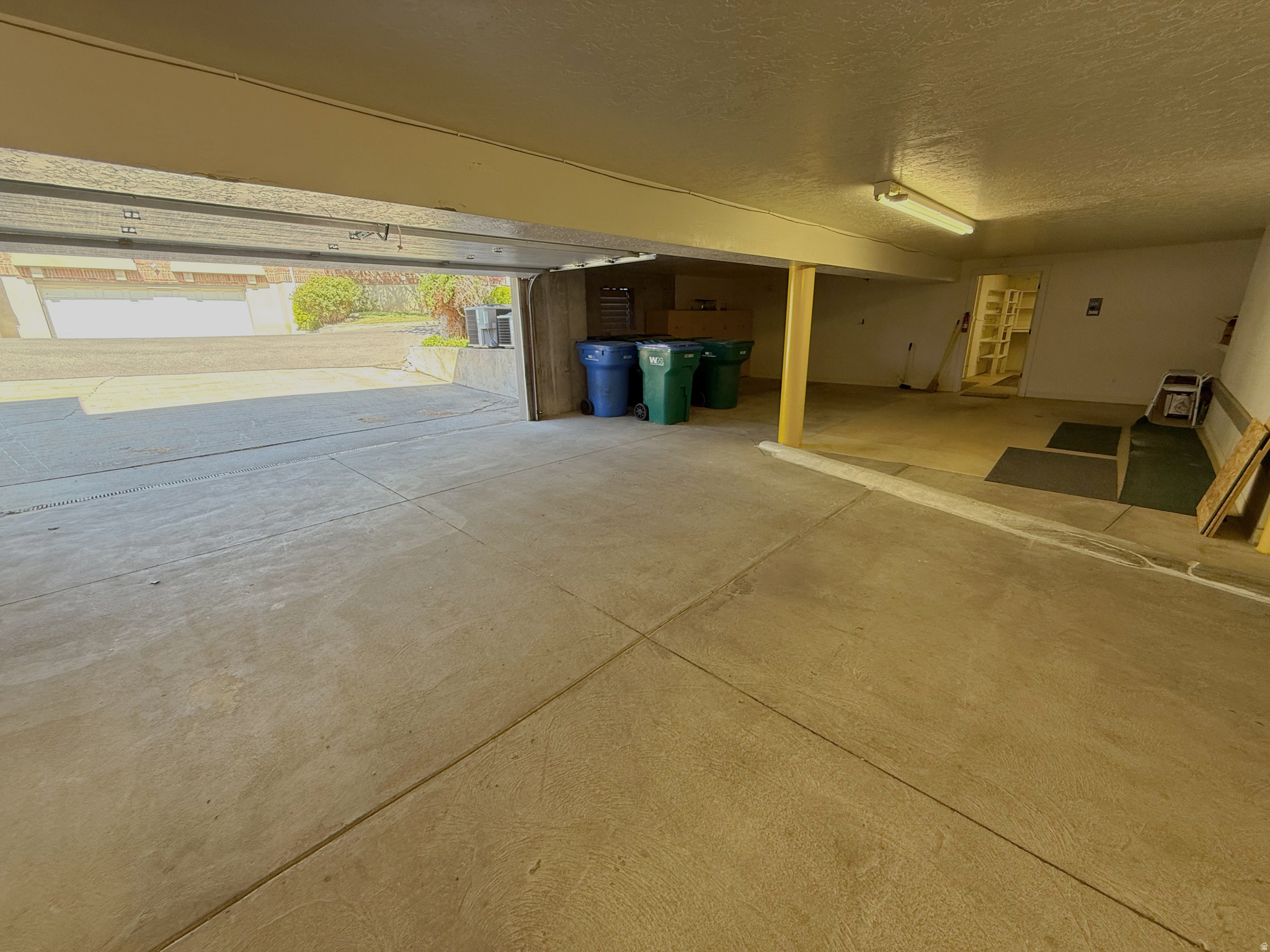 BRIDGESTONE - Residential
