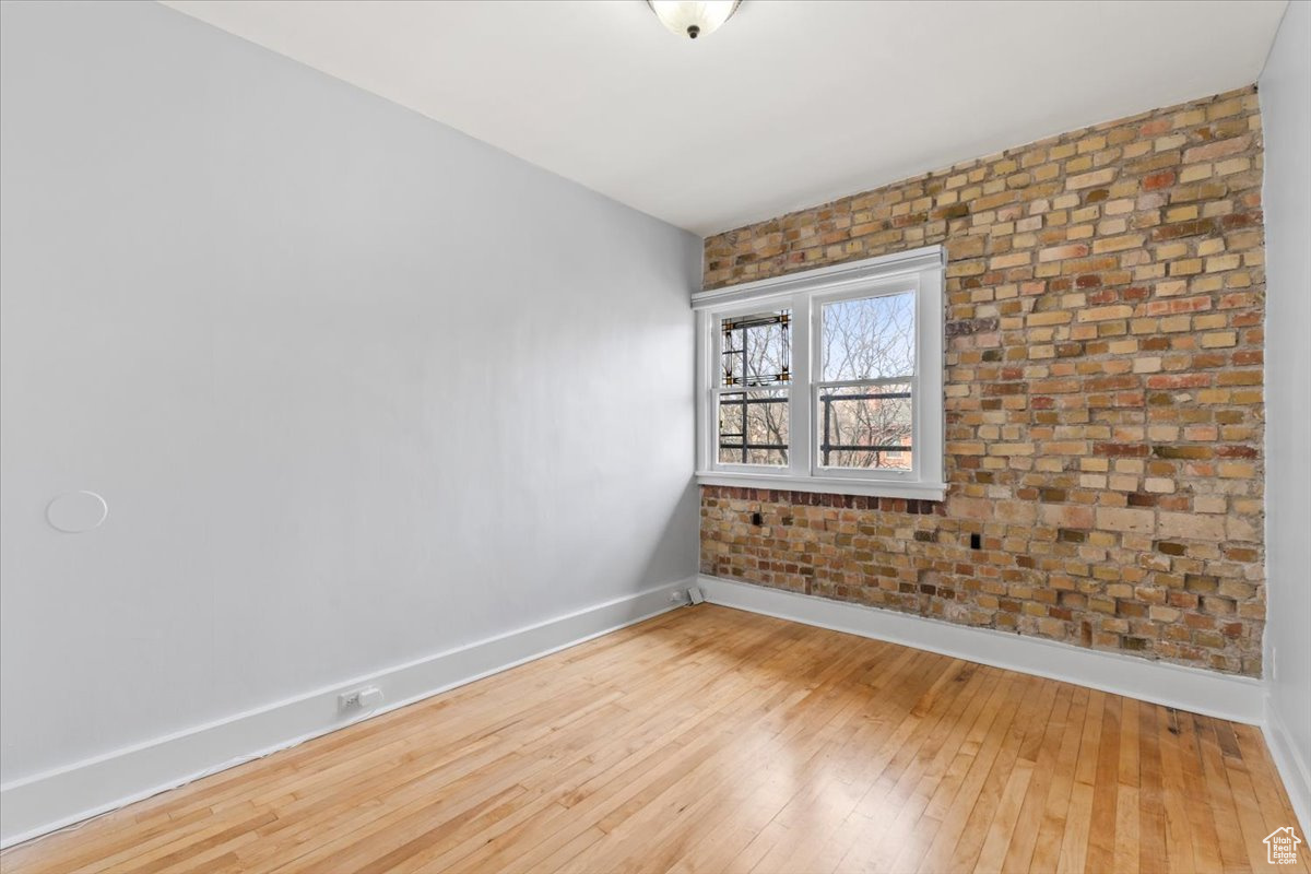 CAITHNESS CONDOMINIUM - Residential