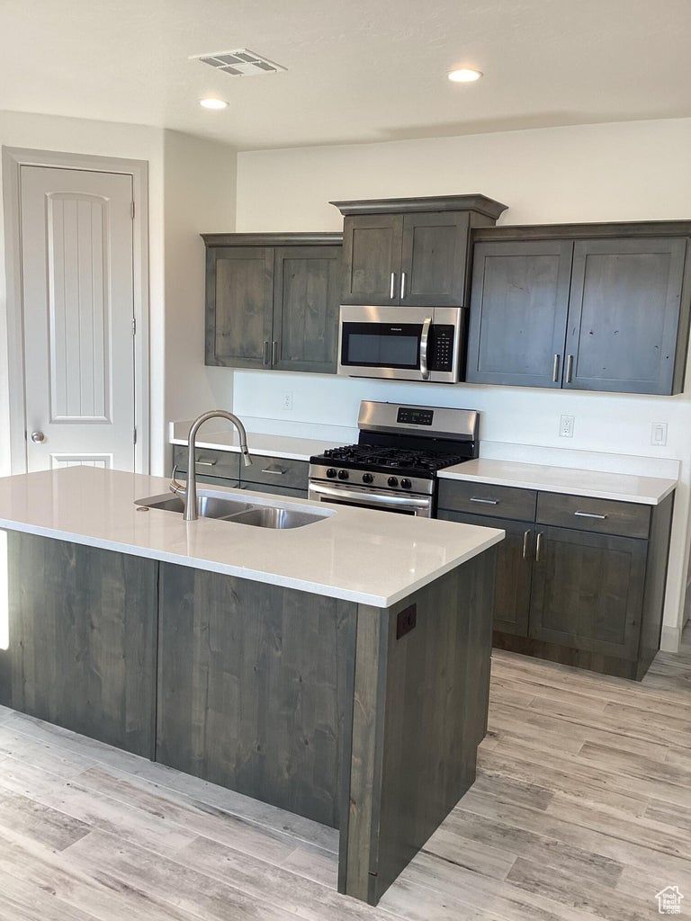 ZIONS GATE ESTATES PH 4 - Residential