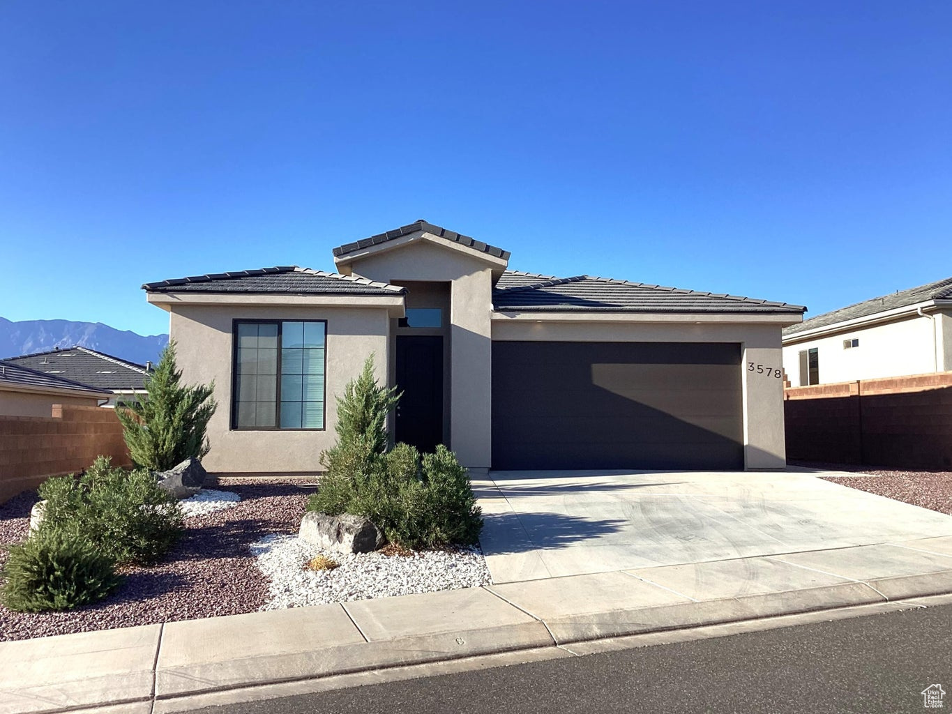 ZIONS GATE ESTATES PH 4 - Residential