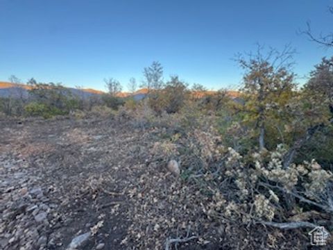 Tiny photo for 10 E SPRING MOUNTAIN DR #10, Springville, UT 84663 (MLS # 2085956)