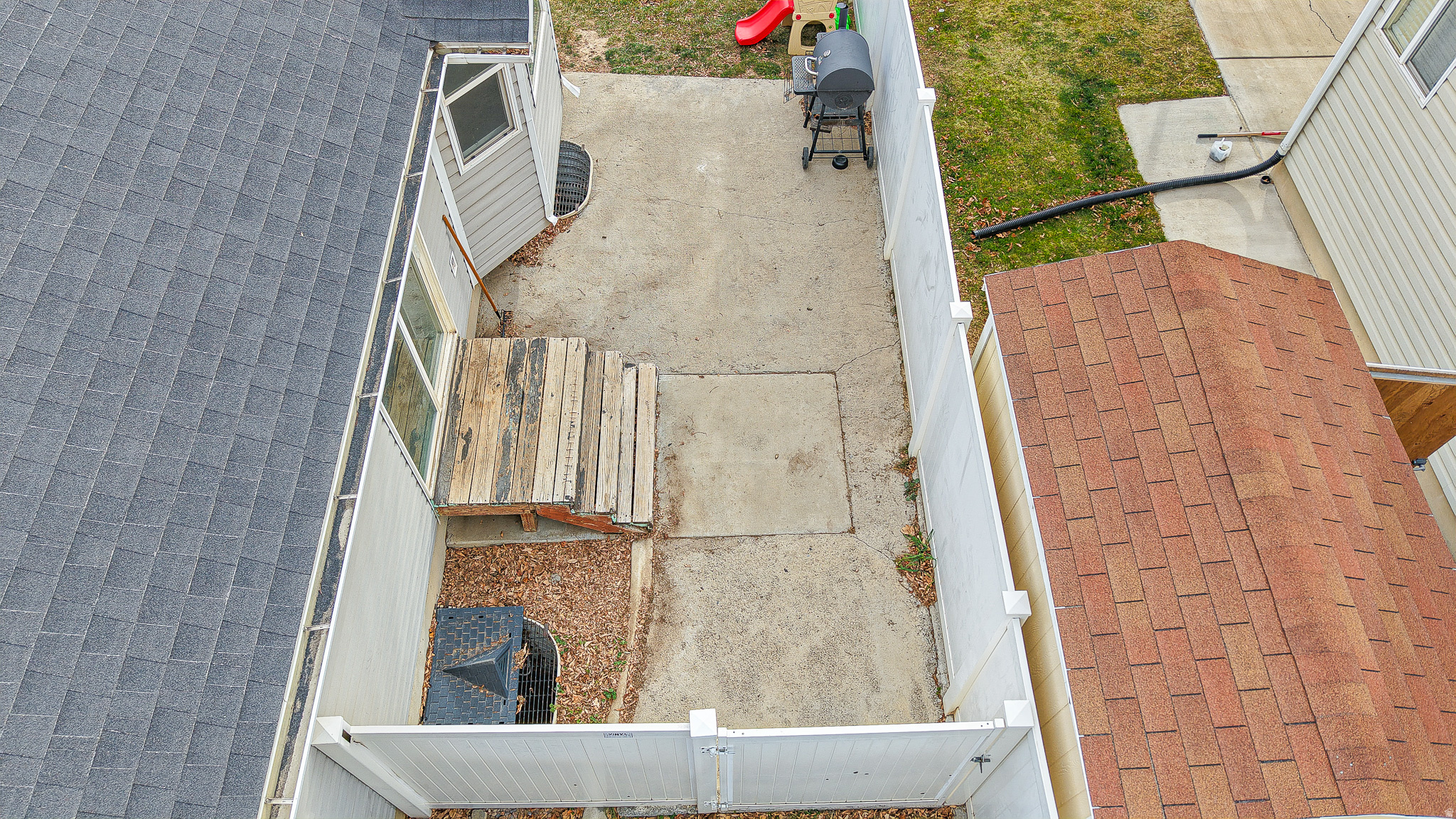 ROCK COVE - Residential