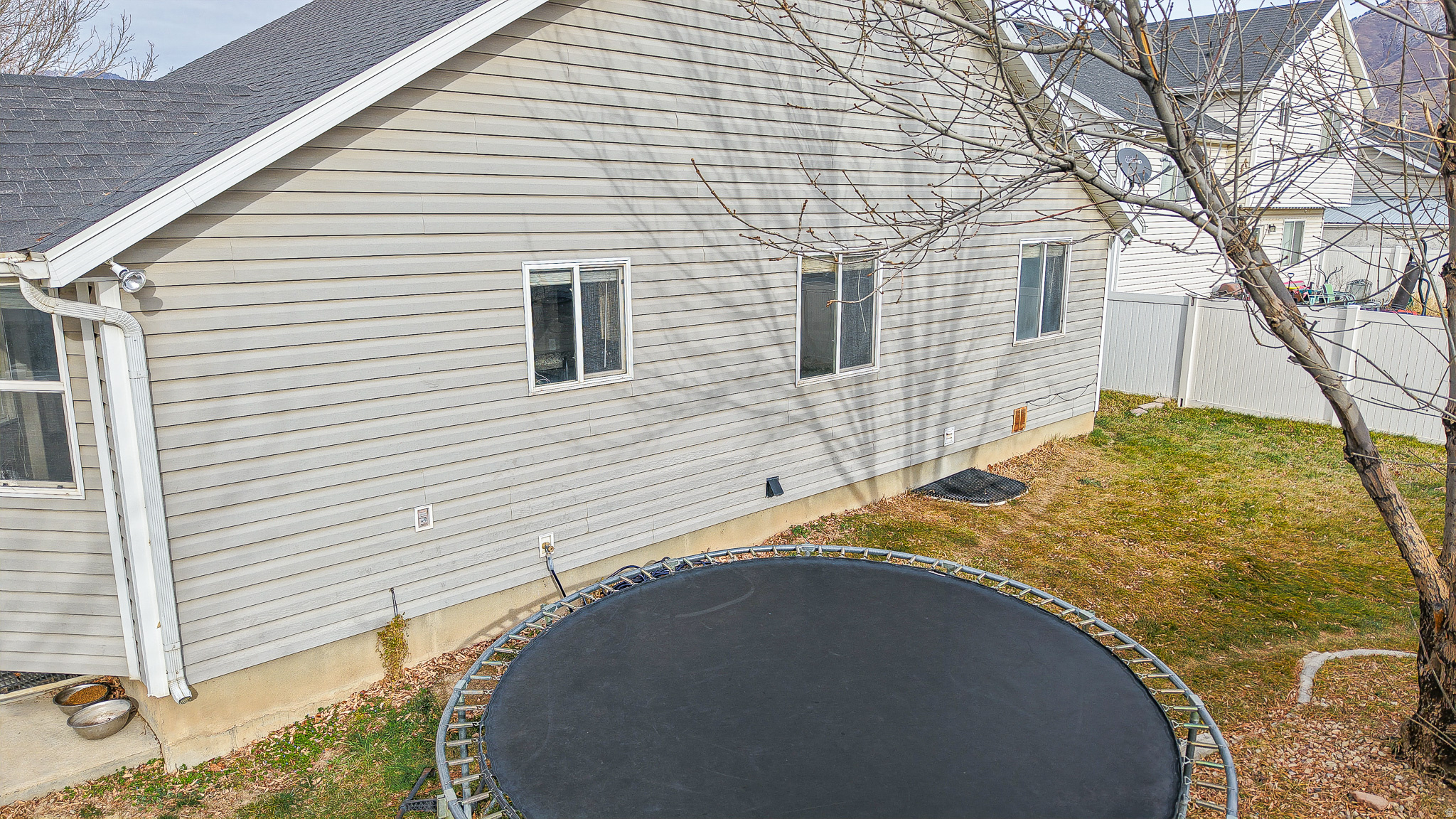 ROCK COVE - Residential