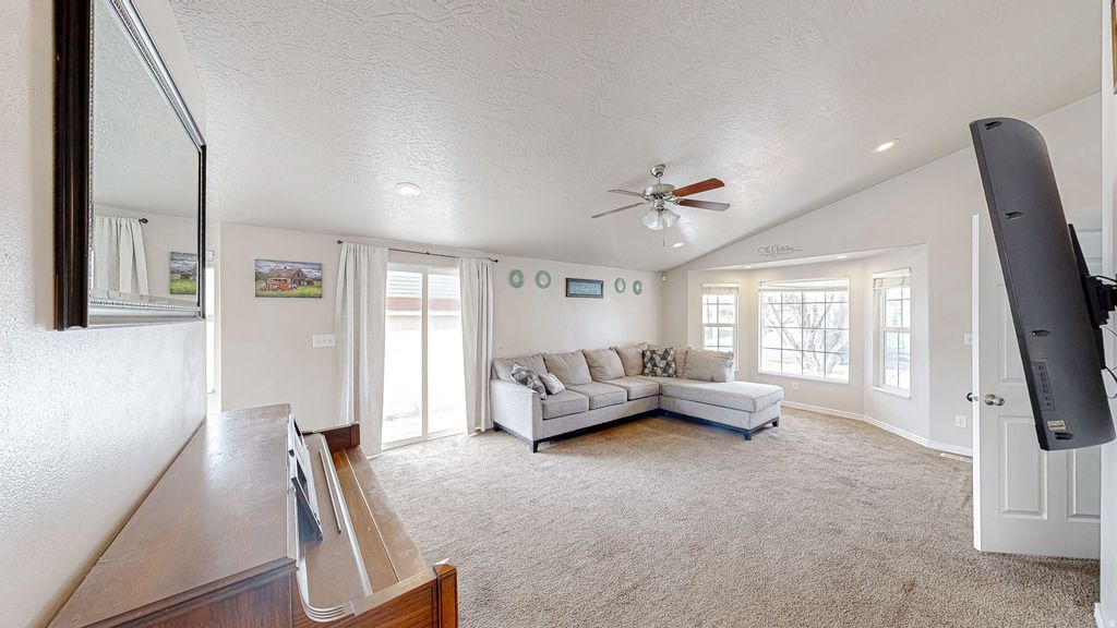 Photo of 2346 E 1170 S, Spanish Fork, UT 84660 (MLS # 2128410)