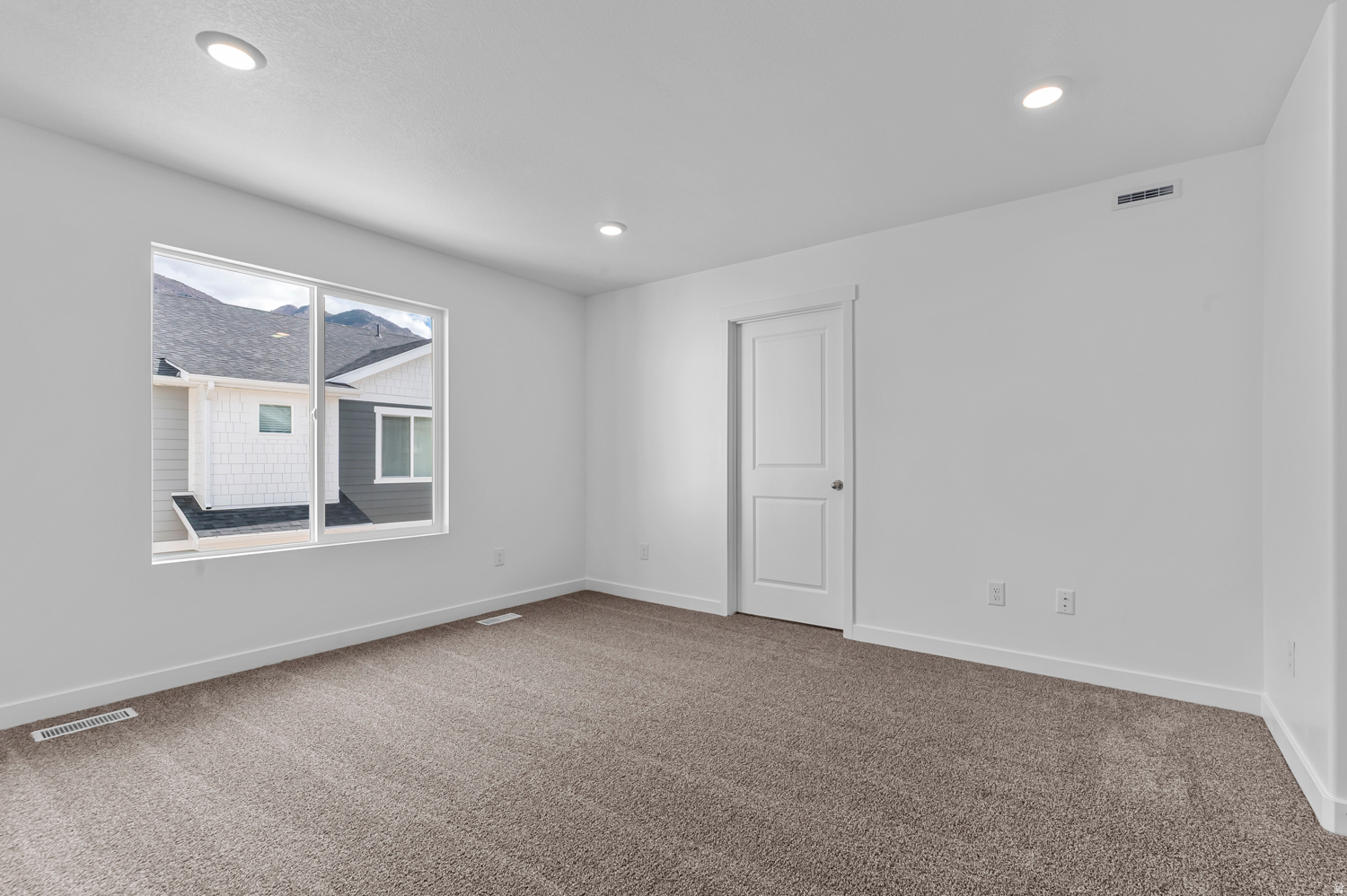 DIXON CREEK - Residential