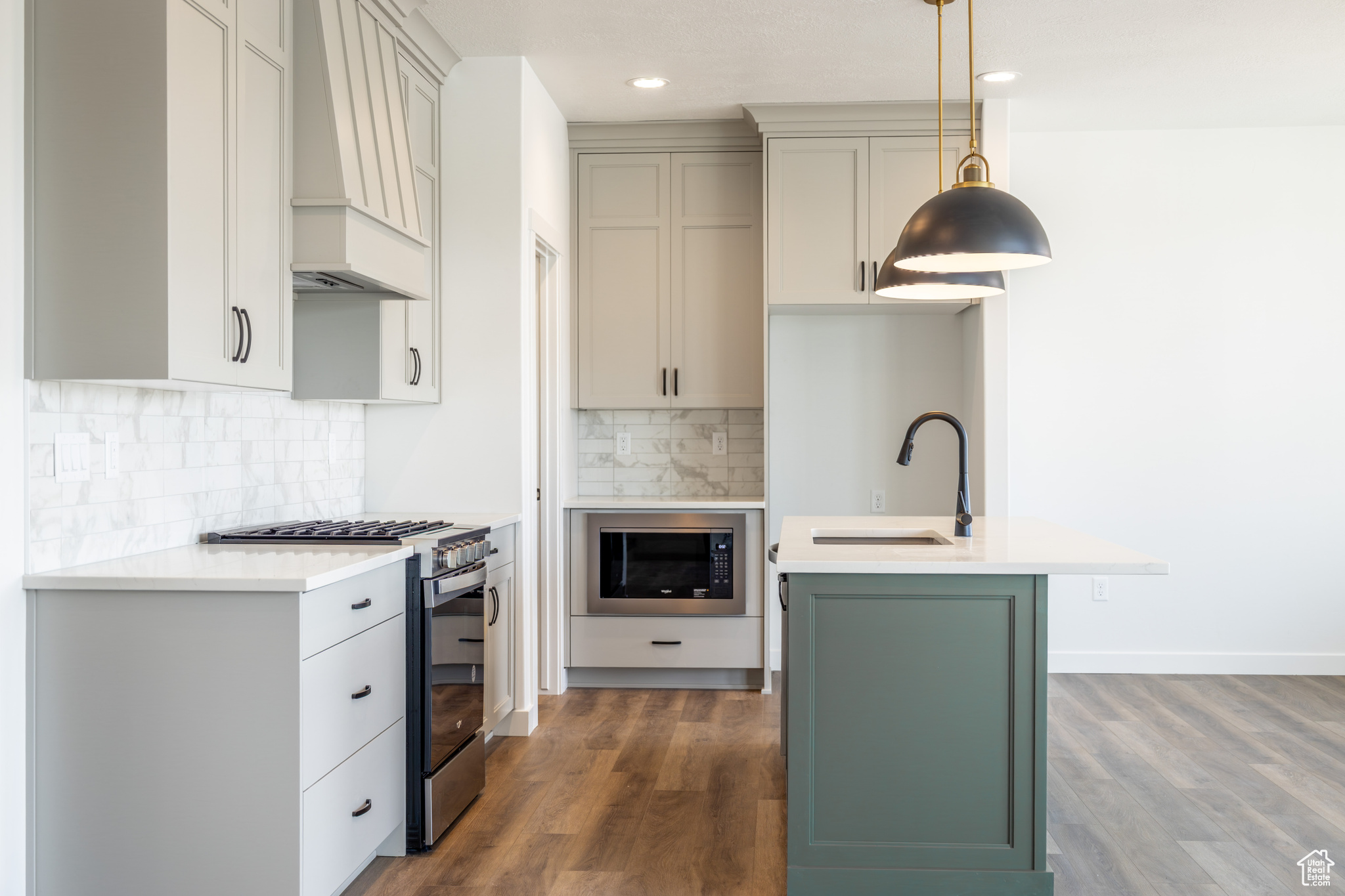 RIVERBEND FARMS - Residential