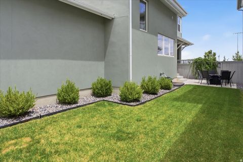 Tiny photo for 11364 S RED CARDINAL WAY, South Jordan, UT 84009 (MLS # 2170371)