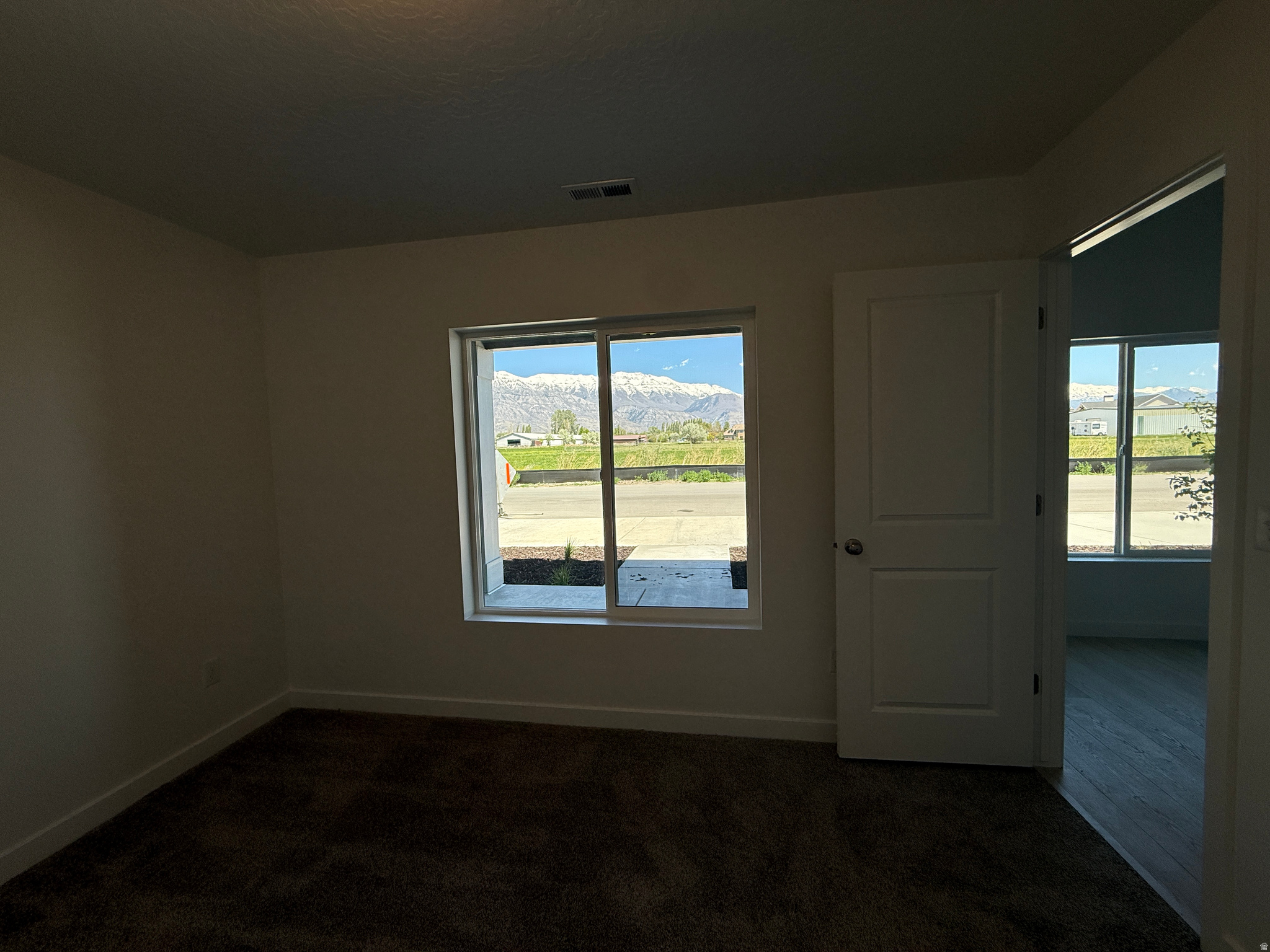 MEADOWBROOK - Residential