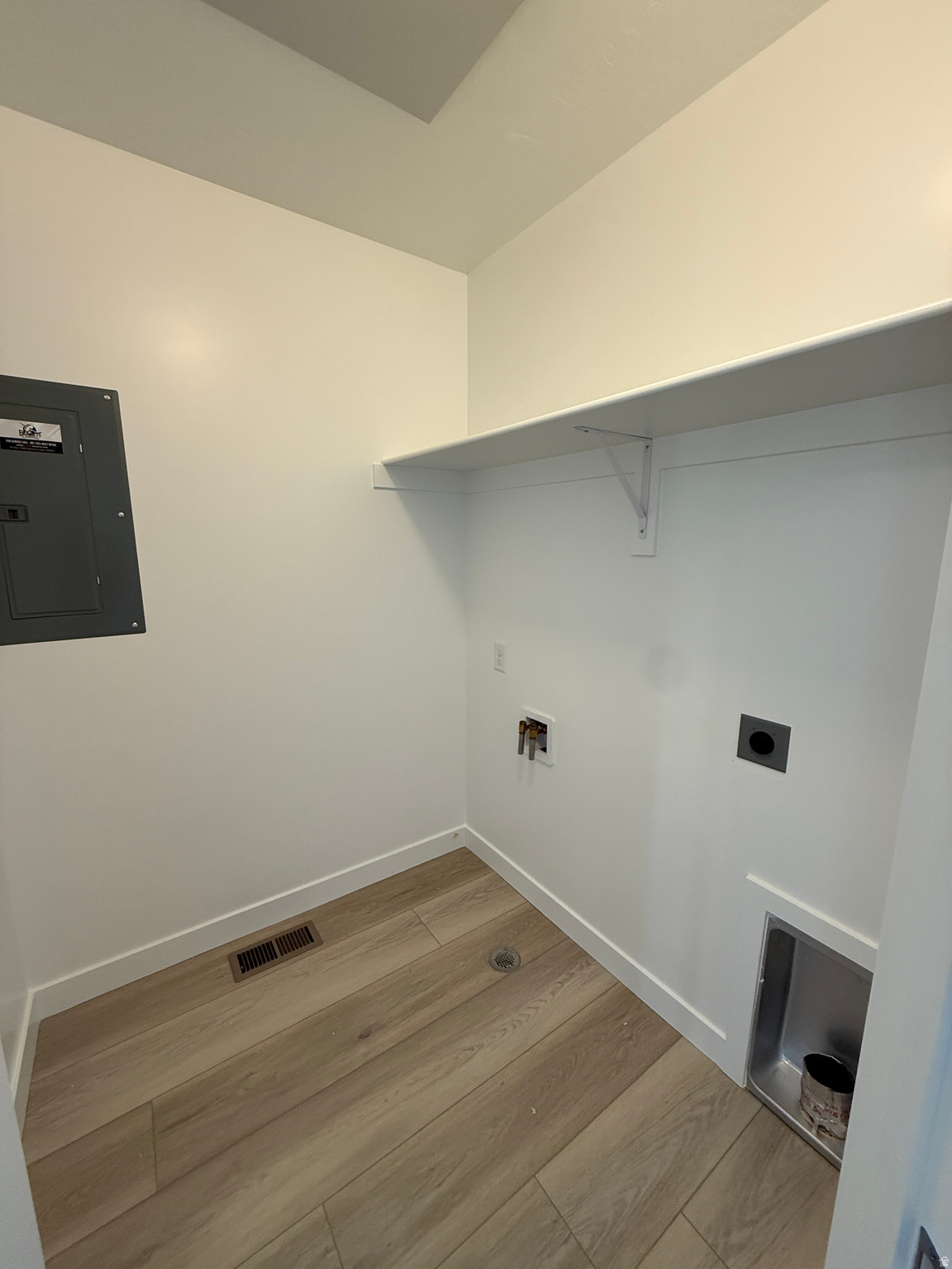 MEADOWBROOK - Residential
