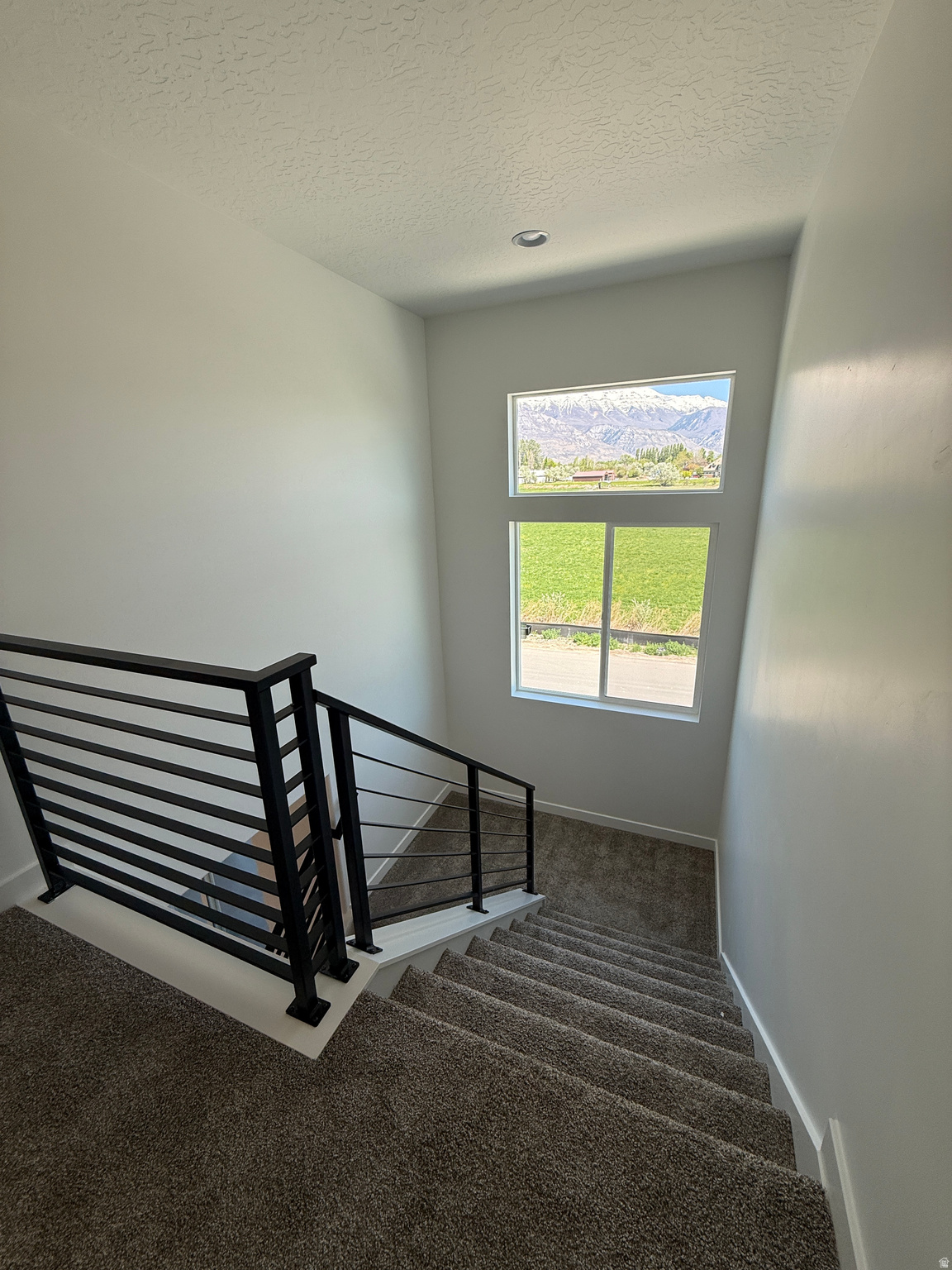 MEADOWBROOK - Residential