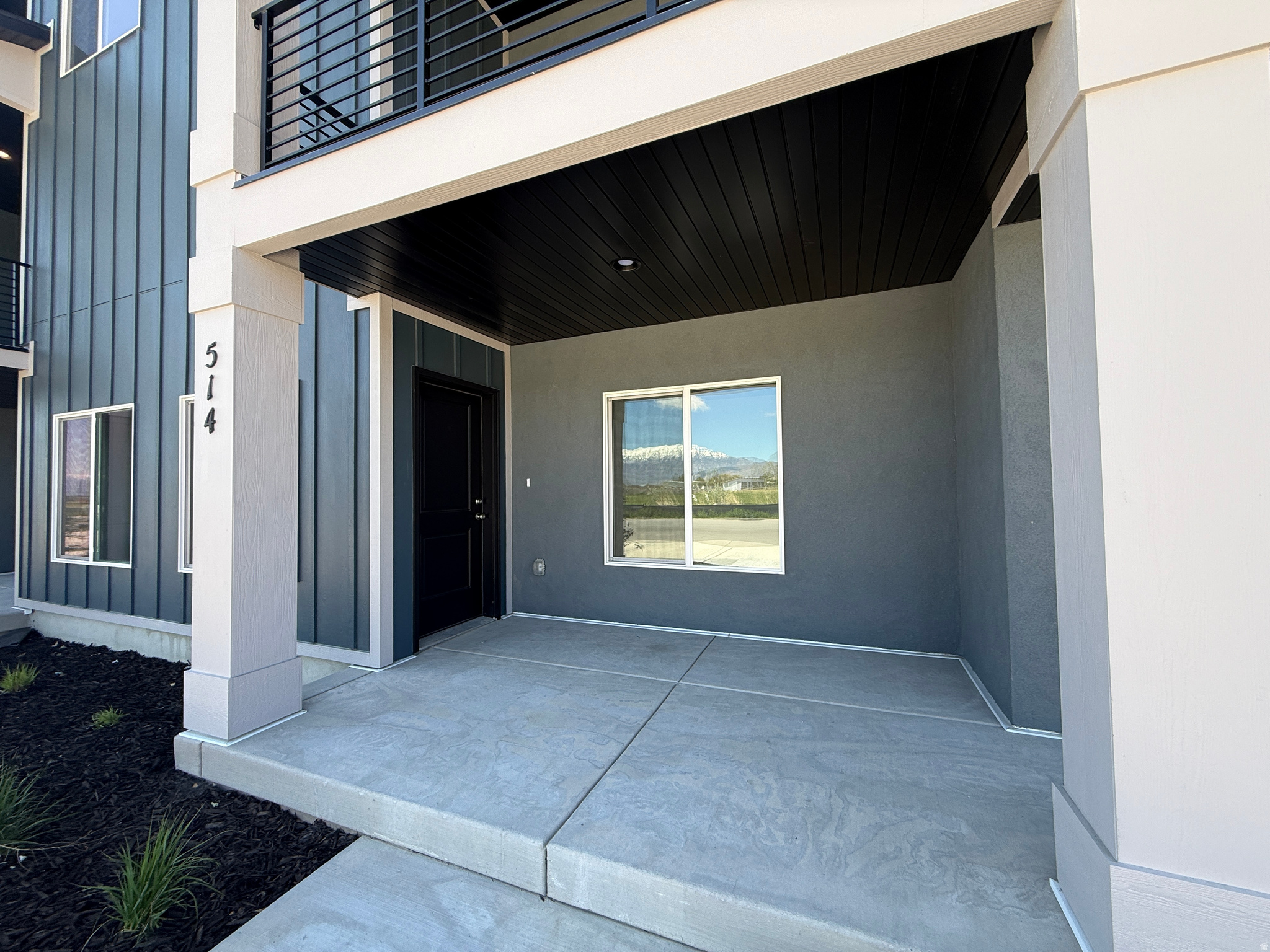 MEADOWBROOK - Residential