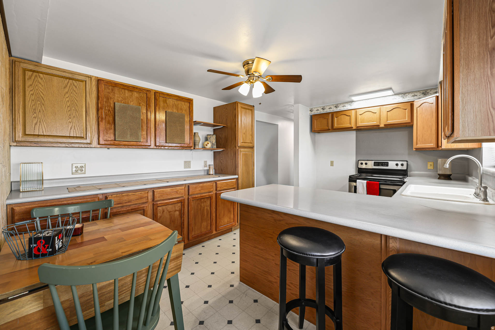 CLEARVIEW HOMES SUB - Residential