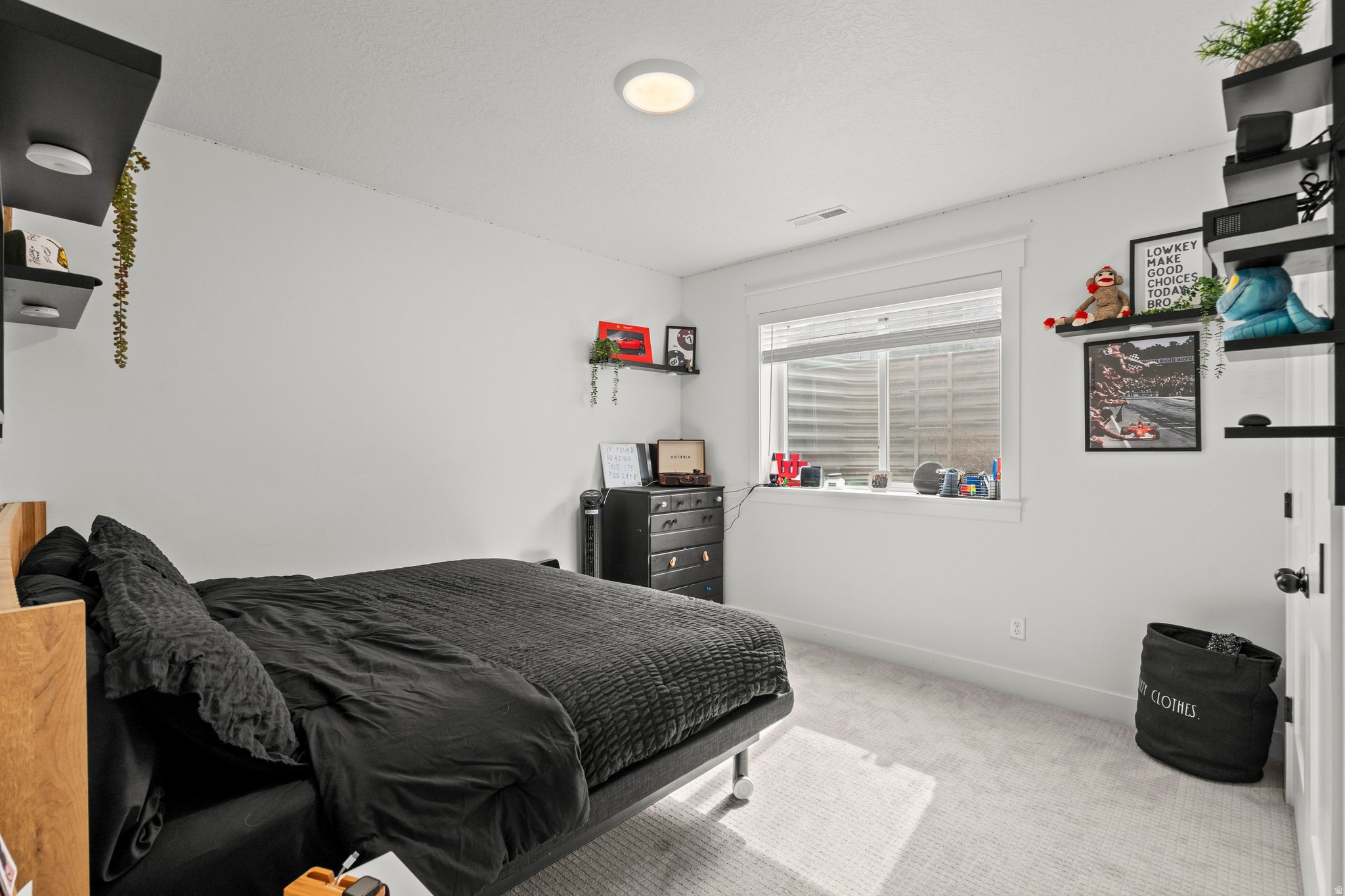 DAYBREAK - Residential