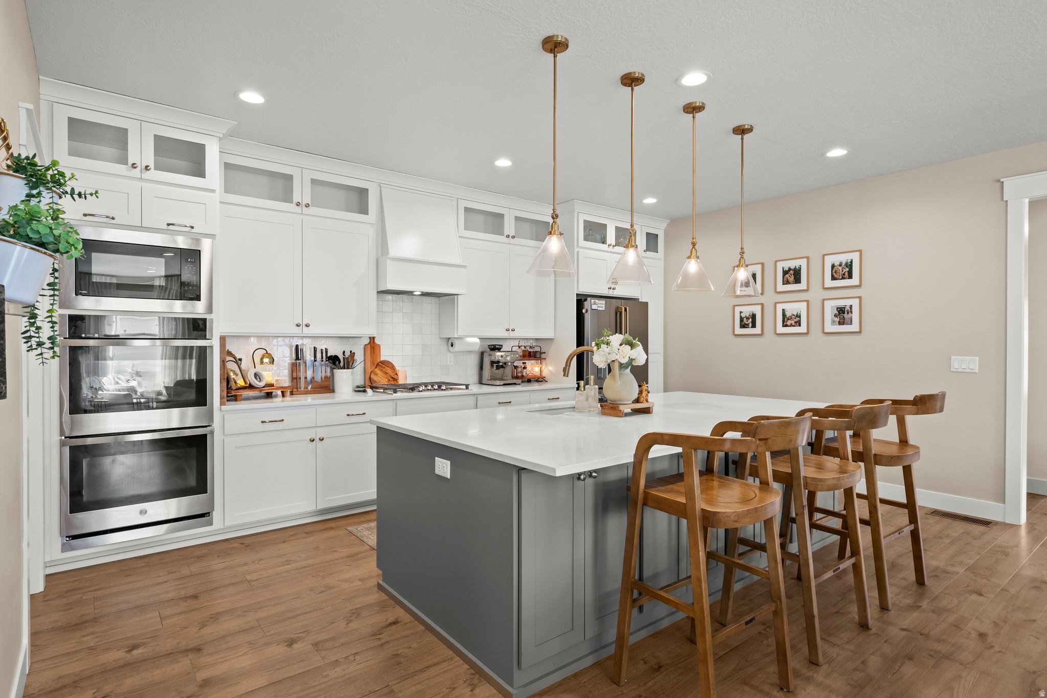 DAYBREAK - Residential