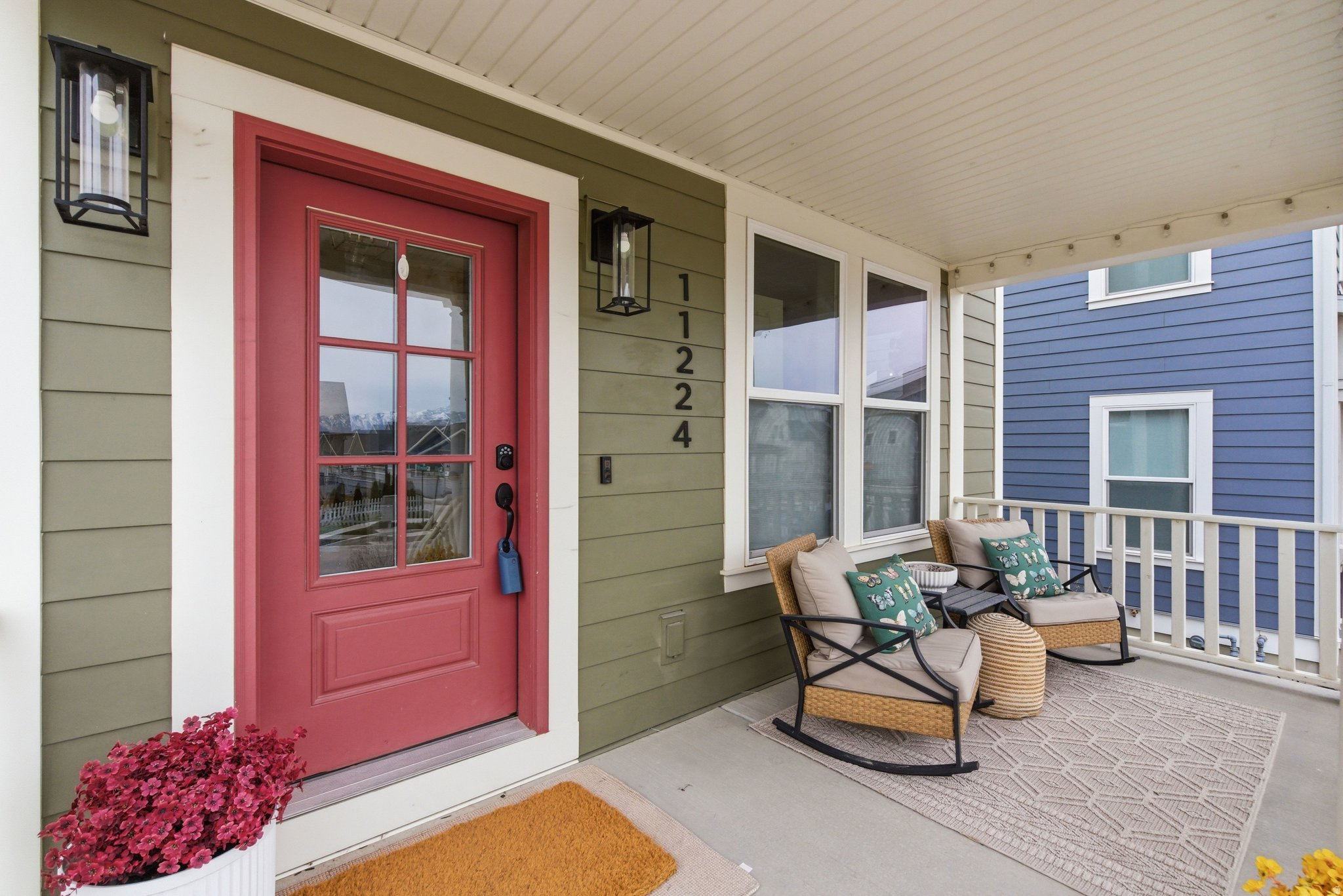 DAYBREAK - Residential