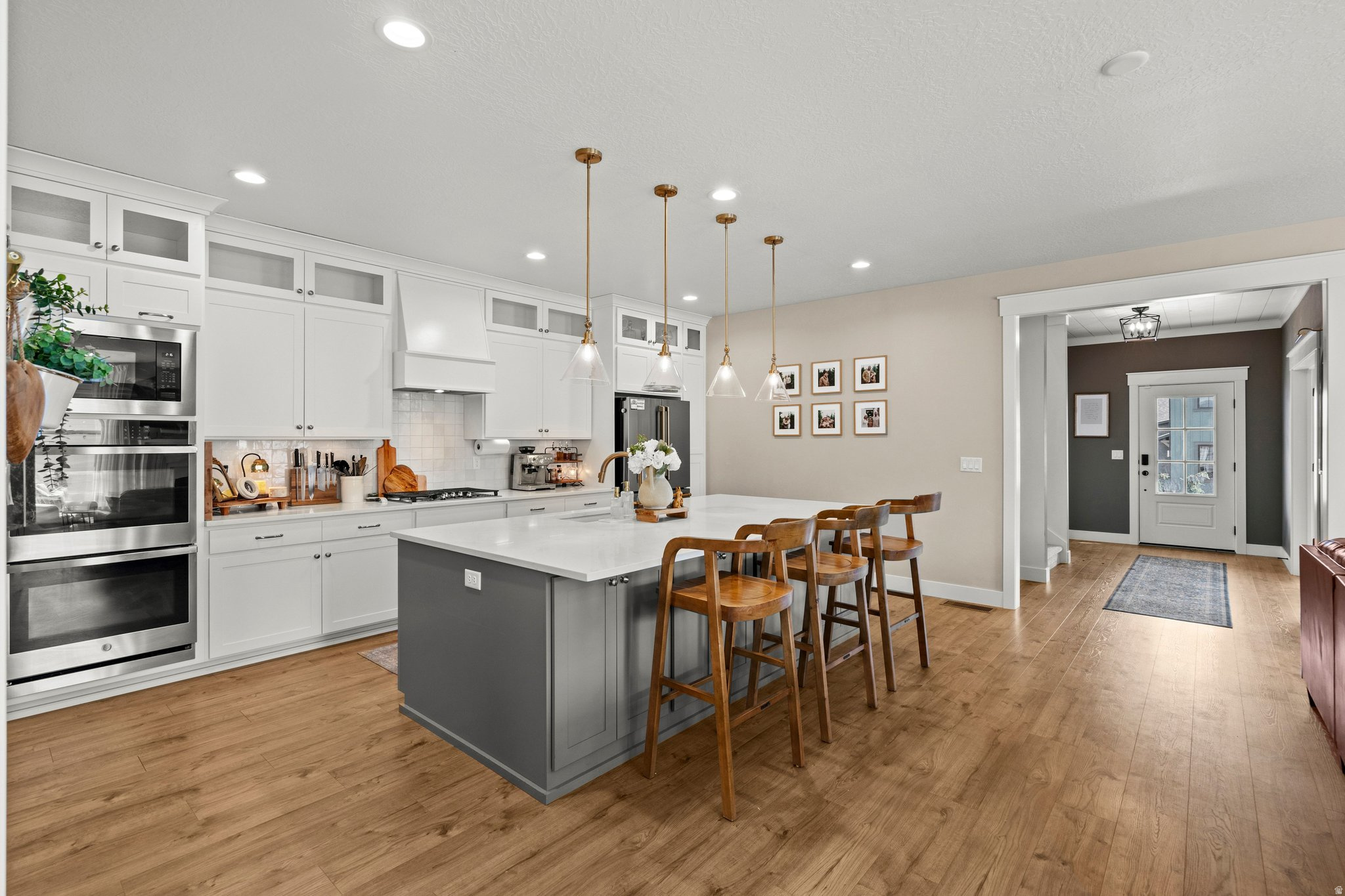 DAYBREAK - Residential