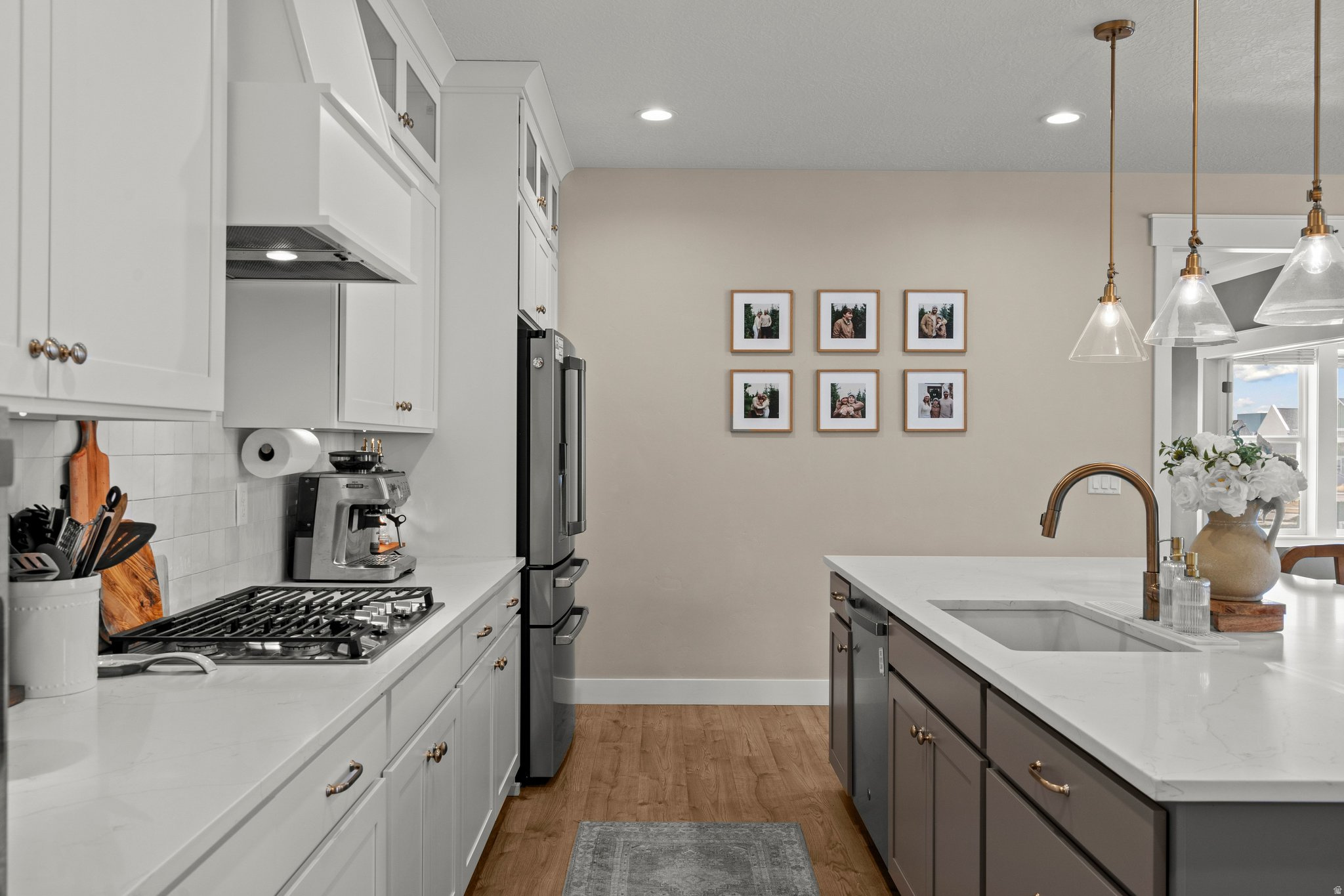 DAYBREAK - Residential