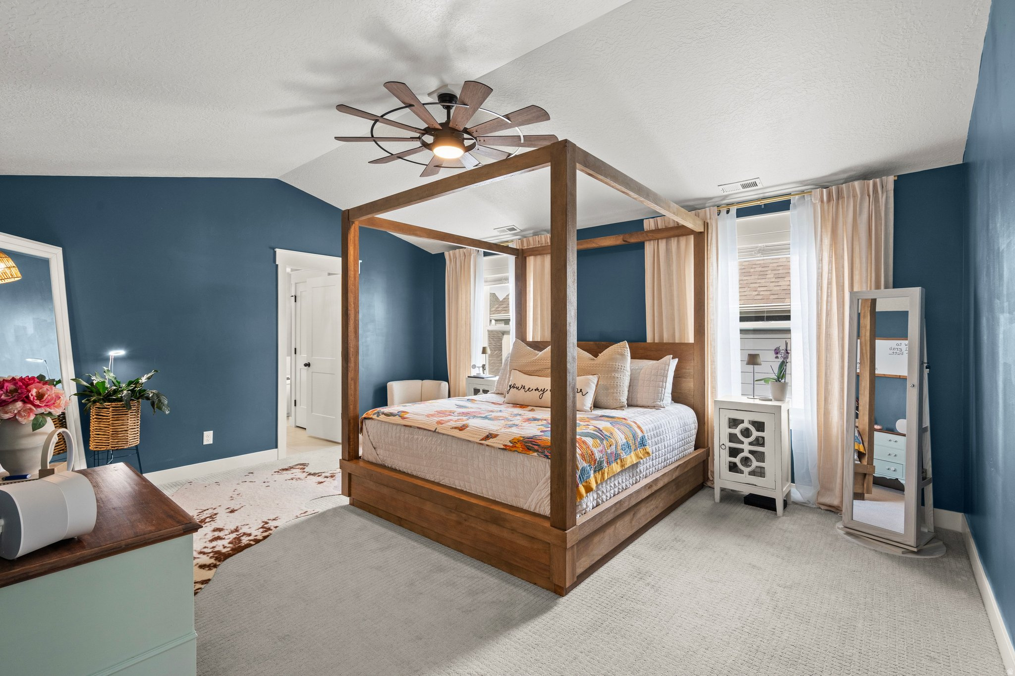 DAYBREAK - Residential