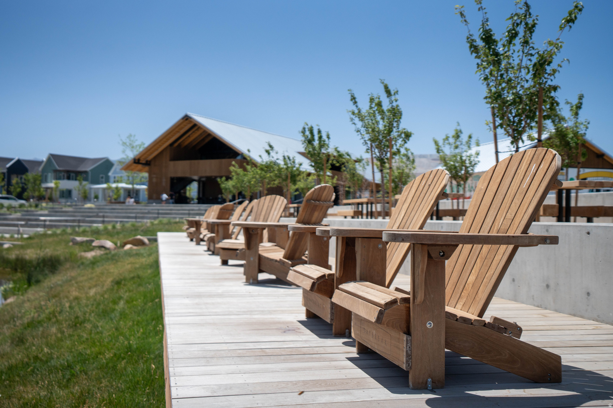 DAYBREAK - Residential