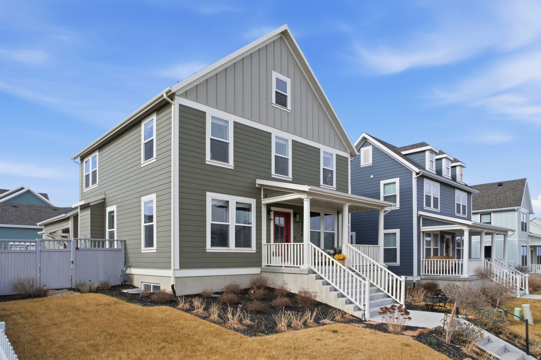 DAYBREAK - Residential