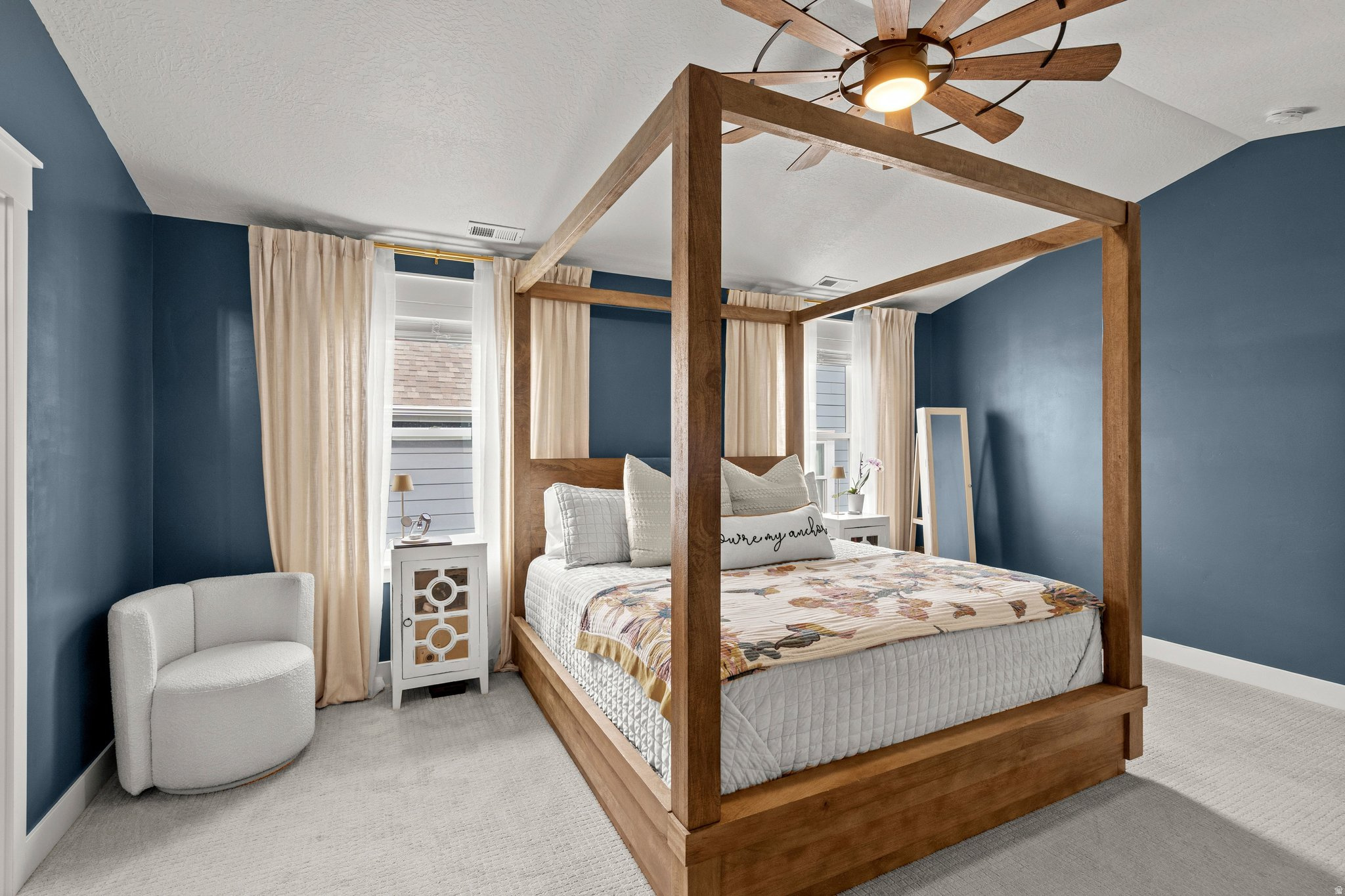 DAYBREAK - Residential