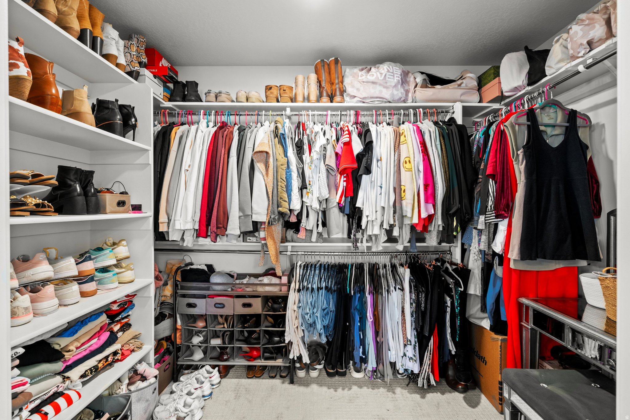 DAYBREAK - Residential