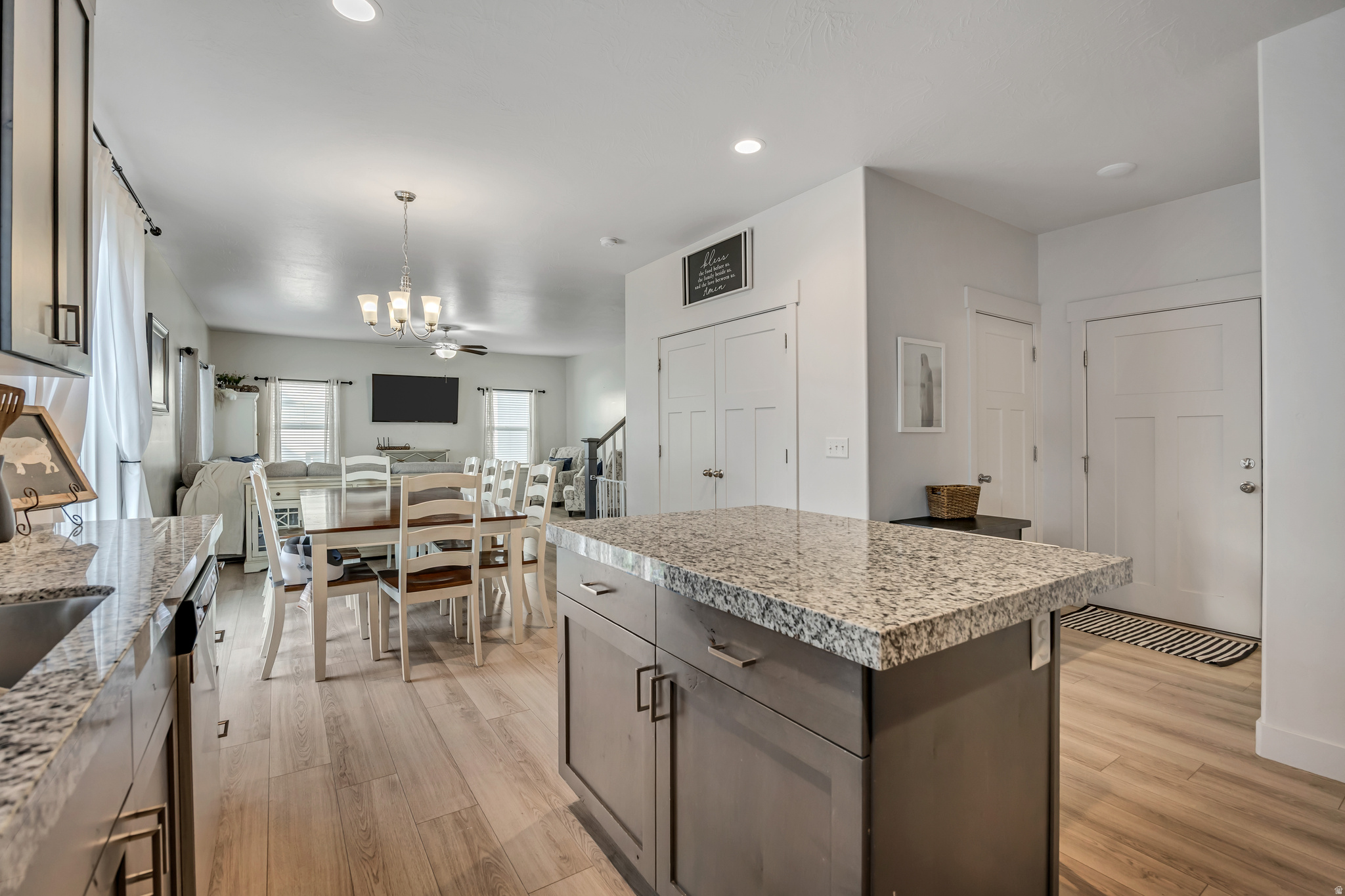 SILVERLAKE - Residential