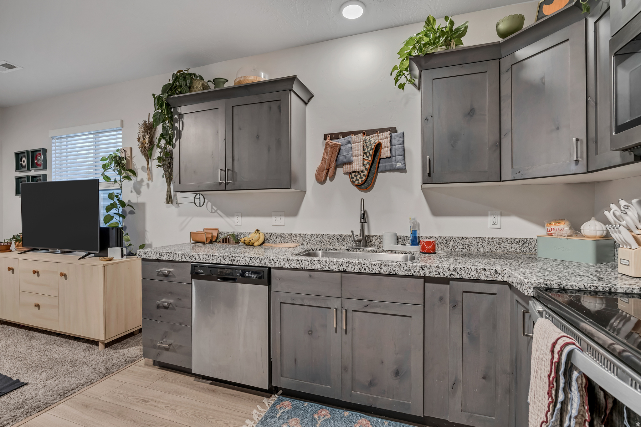 SILVERLAKE - Residential