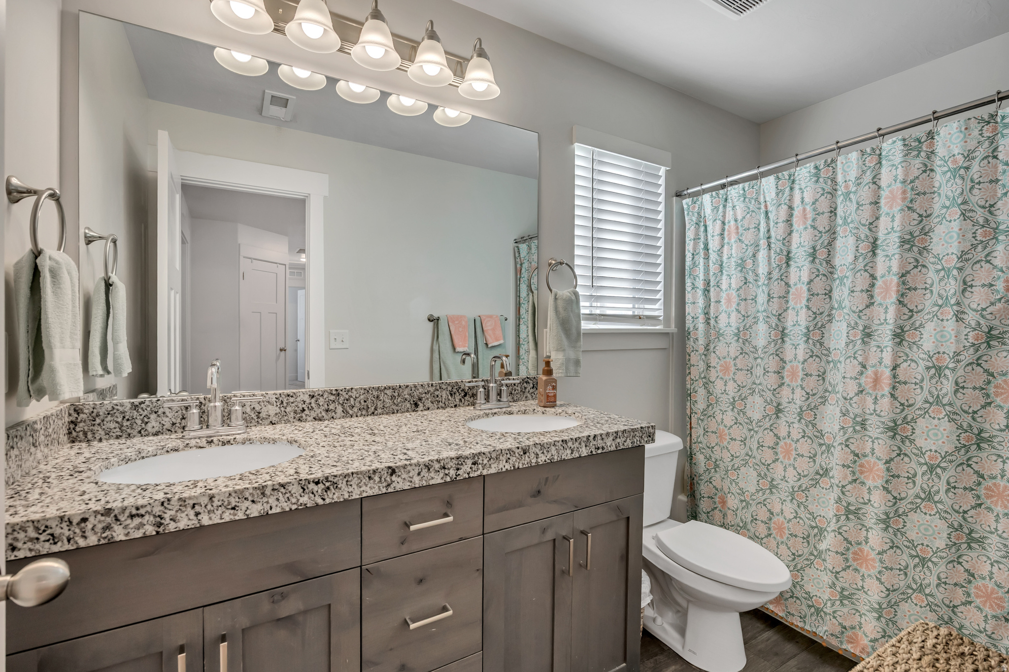 SILVERLAKE - Residential