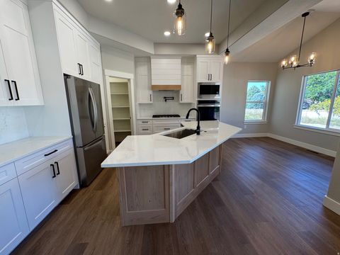 Tiny photo for 3323 N 1200 W, Pleasant View, UT 84414 (MLS # 2123917)