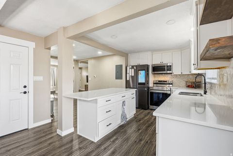 Tiny photo for 919 E 300 S, Provo, UT 84606 (MLS # 2125251)
